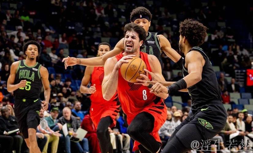 鹈鹕六人上双狂胜开拓者